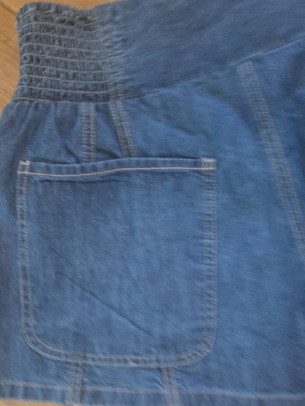 We The Free Indigo Denim Smocked Waist Shortalls. New With tags - Picture 6 of 7